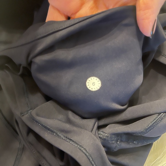 Lululemon Fast & Free Crop (19") - Picture 4 of 4